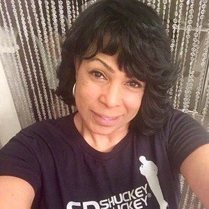 Meet your Posher, Crystal